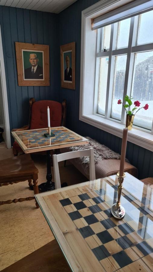 Hotel Steinhusith Holmavik Esterno foto