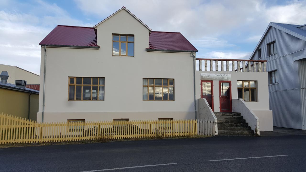 Hotel Steinhusith Holmavik Esterno foto