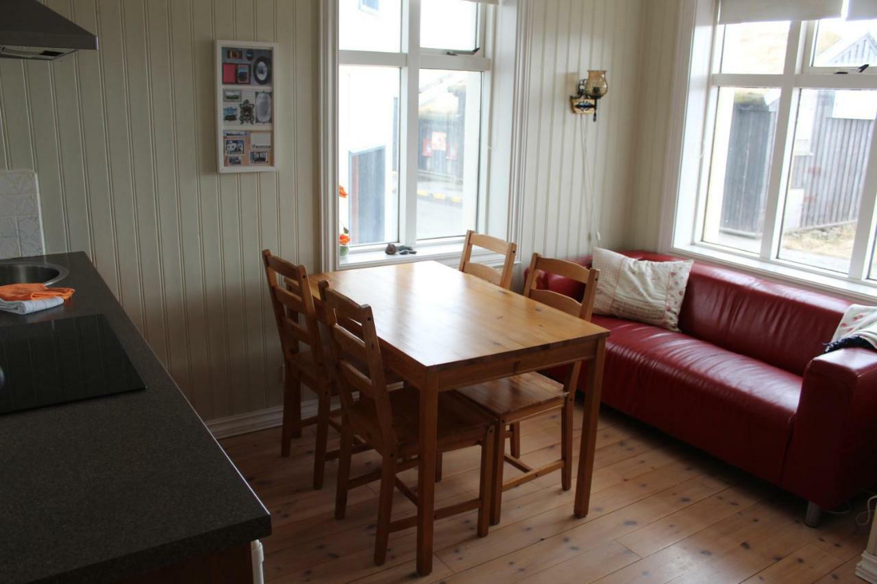 Hotel Steinhusith Holmavik Esterno foto