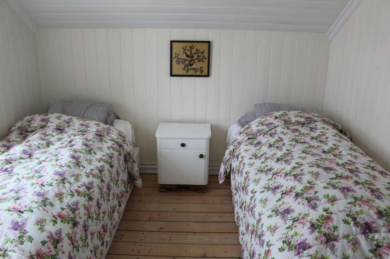 Hotel Steinhusith Holmavik Esterno foto